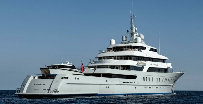 the superyacht Victorious