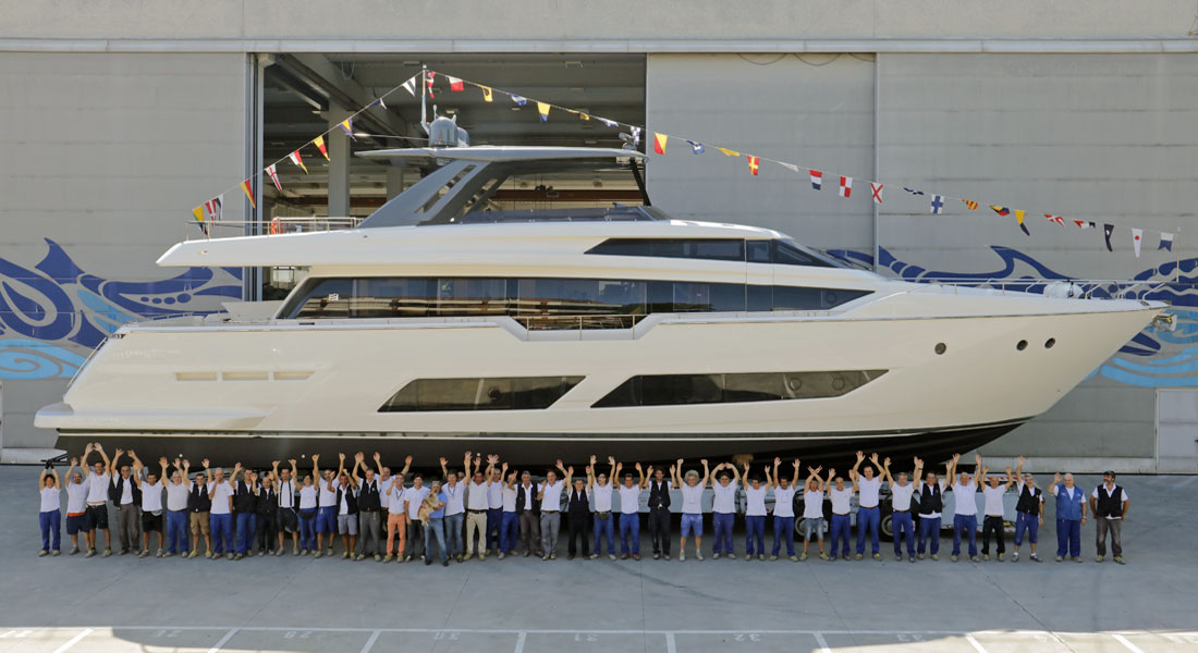 Ferretti 850 launch