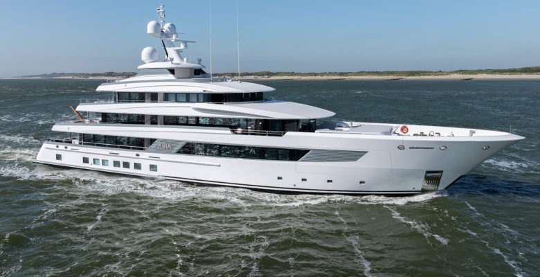 the yacht Asia is by Royal Hakvoort Shipyard